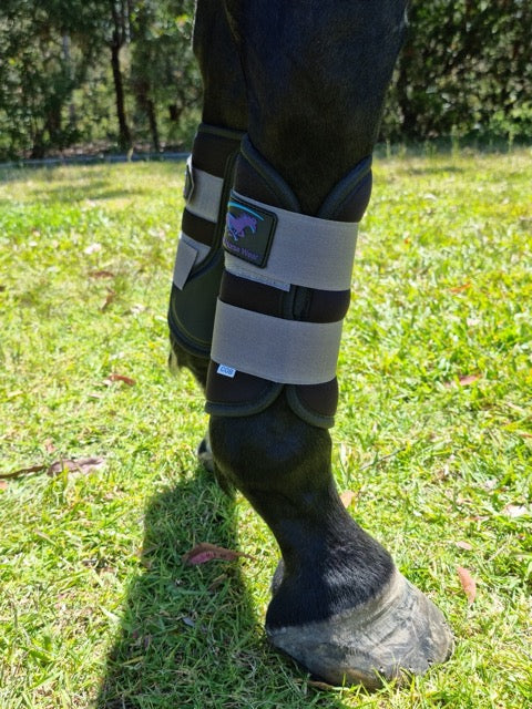 Neoprene Brush Boots