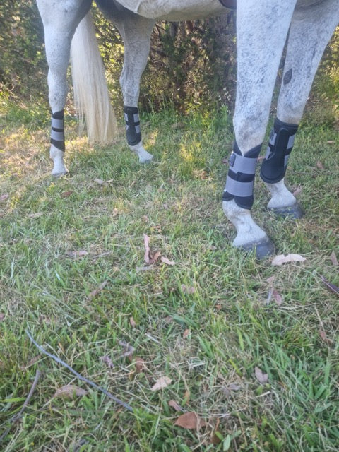 Neoprene Brush Boots