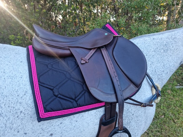 Cross Country Saddle Pads